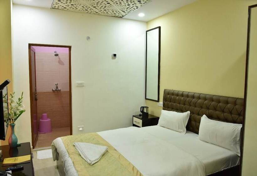 Fotos del hotel Sarweshwary:  2