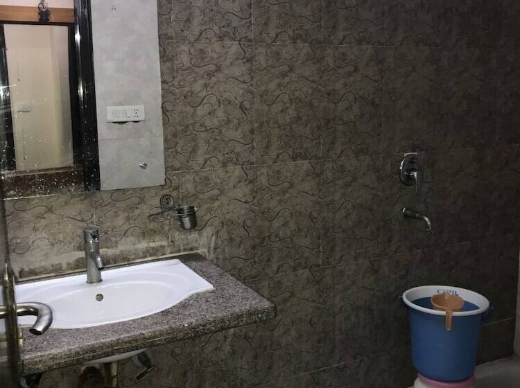 Fotos del hotel Noble Inn:  5