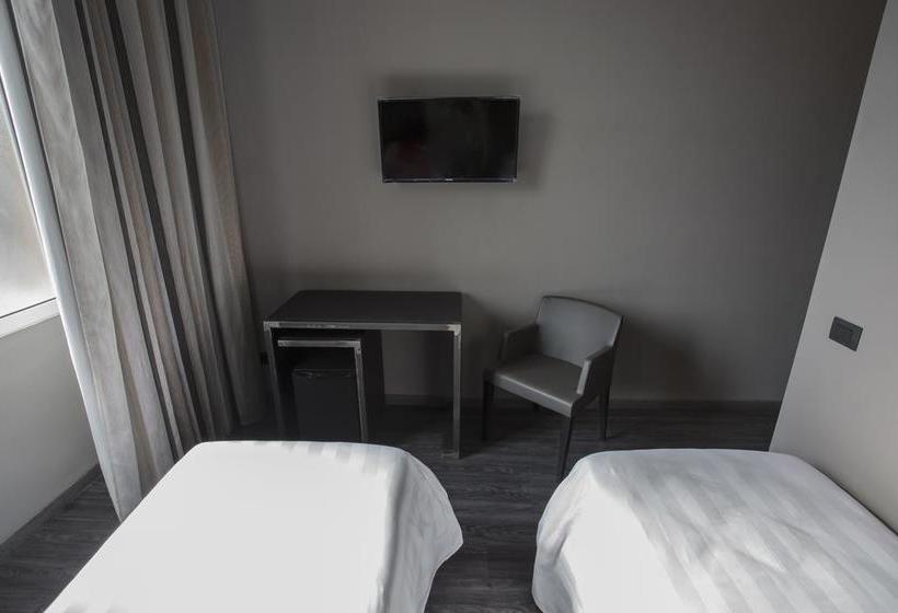 Fotos del hotel V99:  22