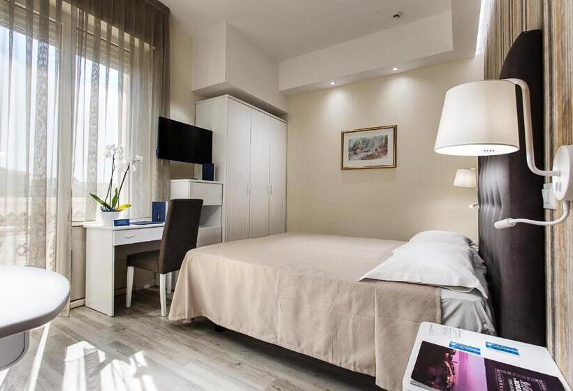 Fotos del hotel Internazionale:  10