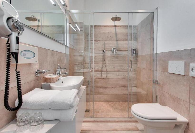 Fotos del hotel Internazionale:  5