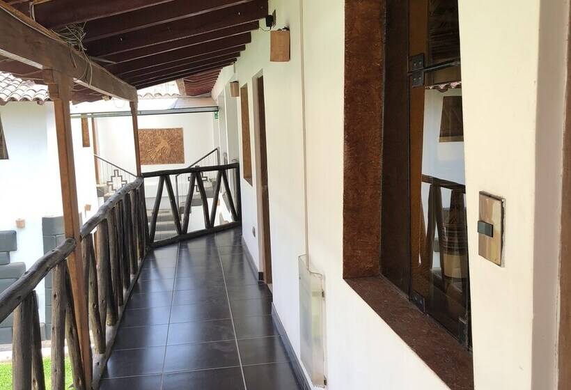 Fotos del hotel Hanaq Mayu Valle Sagrado:  3