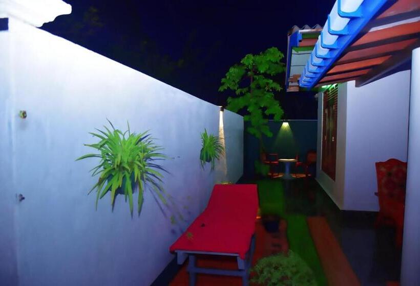 Fotos del hotel Hikka Hide:  25