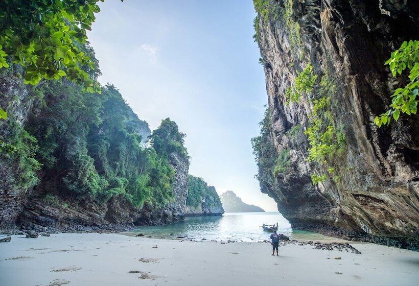 Fotos del hotel Maneetel Krabi Beachfront:  17