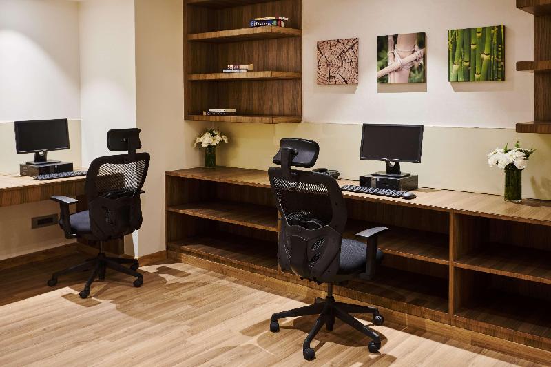 Fotos del hotel Hilton Garden Inn Lucknow:  21