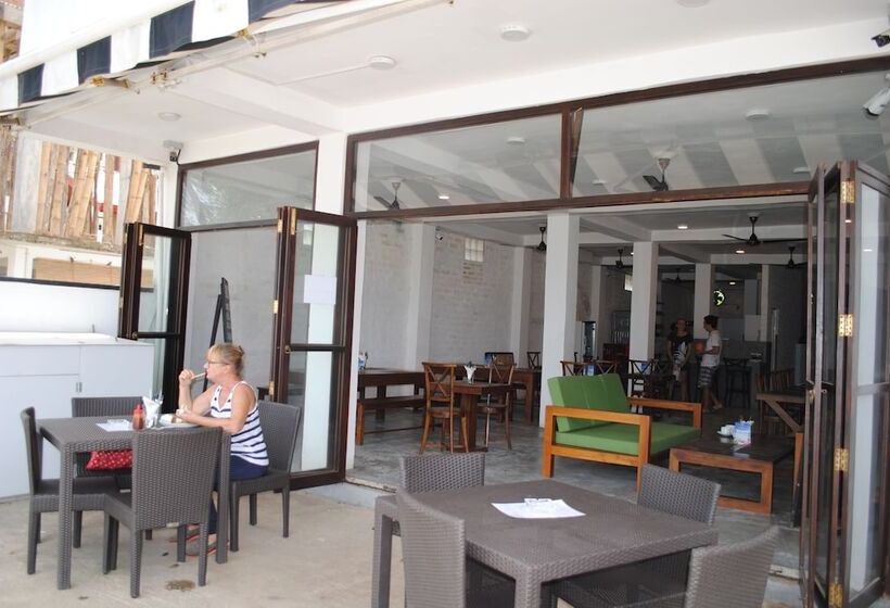 Fotos del hotel Kaori Cafe And Villa:  11