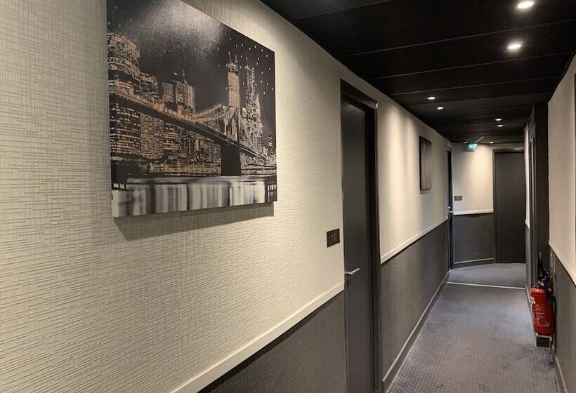 Fotos del hotel Hôtel Saint Roch Montpellier Centre:  2