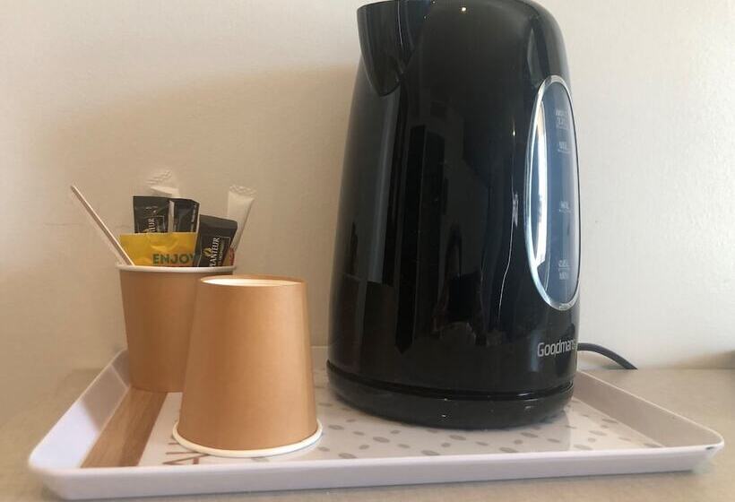 Fotos del hotel Hôtel Saint Roch Montpellier Centre:  5