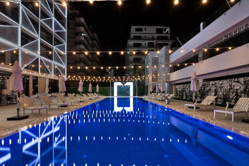 Nyota Hotel & Conference Center