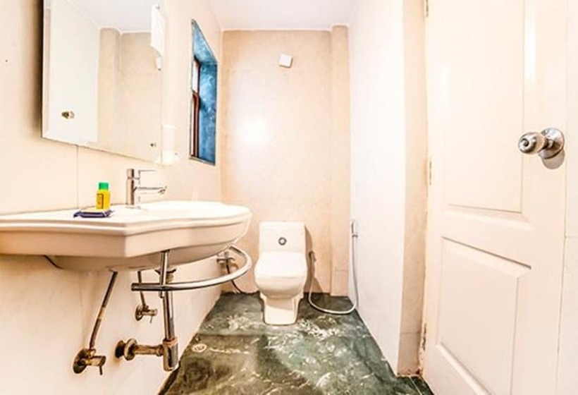 Fotos del hotel Treebo Trend East Field Homes:  7