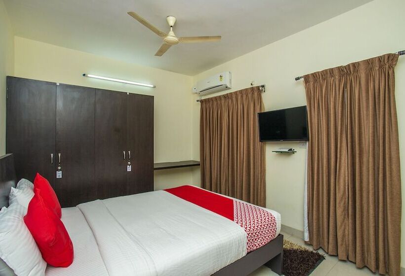 Fotos del hotel Fabhotel Wisteria Hbr Layout:  11