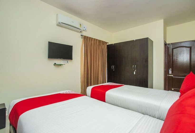 Fotos del hotel Fabhotel Wisteria Hbr Layout:  2