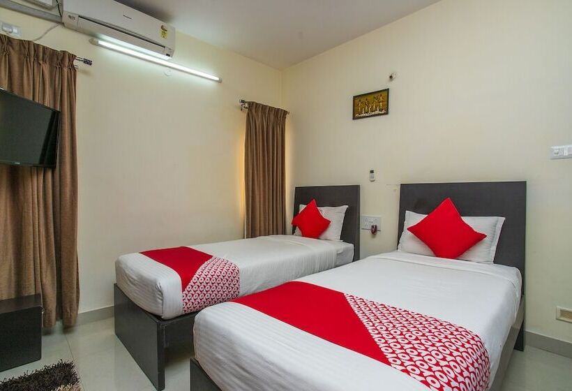 Fotos del hotel Fabhotel Wisteria Hbr Layout:  15