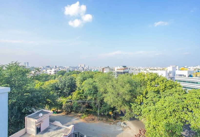 Fotos del hotel Fabhotel Wisteria Hbr Layout:  7