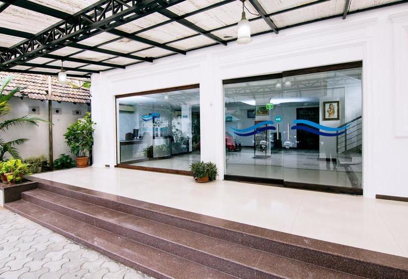 Fotos del hotel Capital O 15460 Centre Point:  2