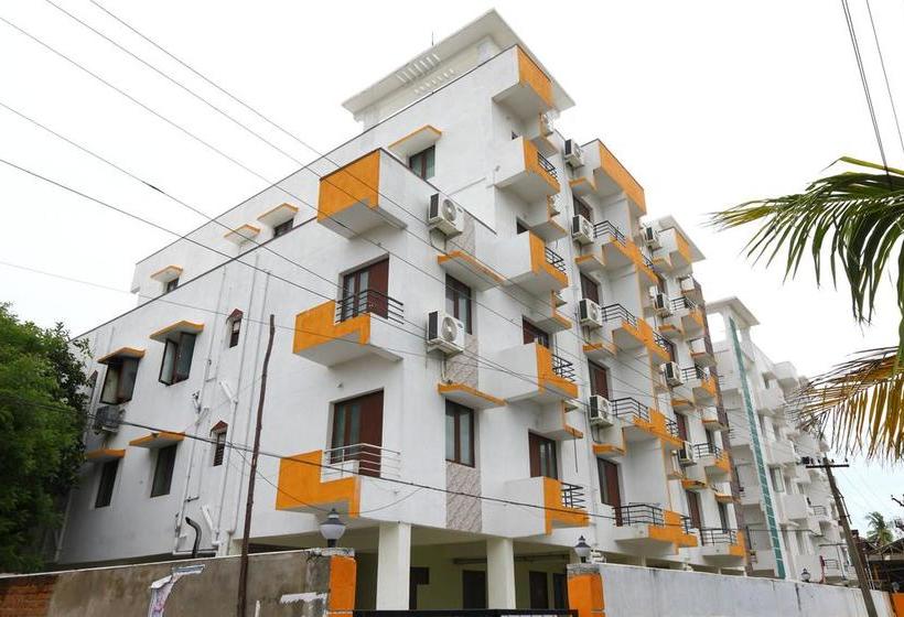 Oyo 4917 Near Sathyabama University