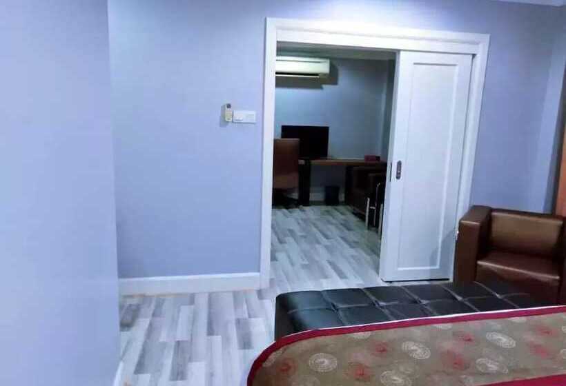 Fotos del hotel Scholars Inn Utmkl:  17