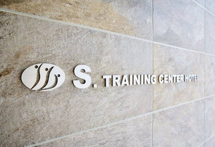 Fotos del hotel S.training Center  Osaka:  5