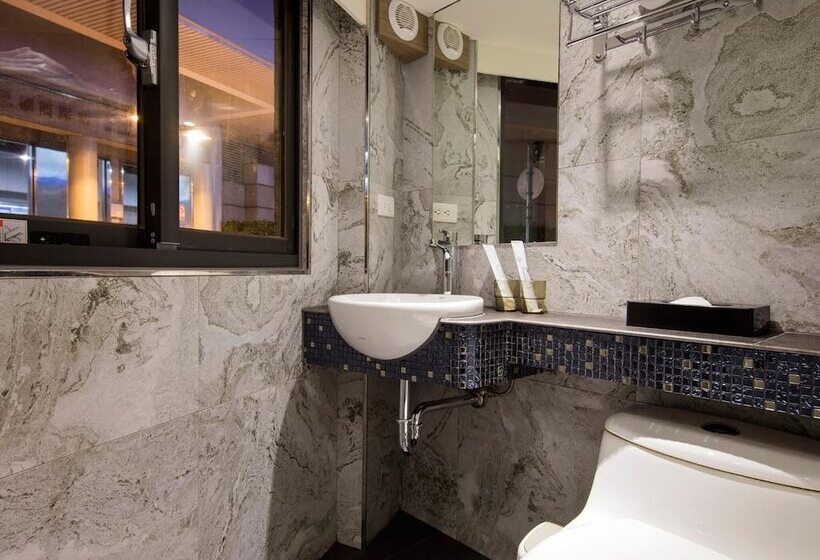 Fotos del hotel Metro Apartment:  16