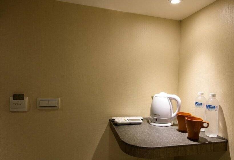 Fotos del hotel Metro Apartment:  9