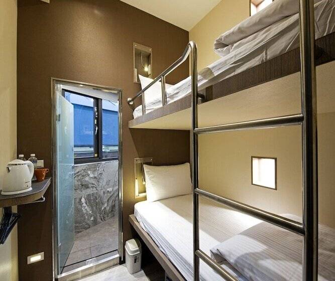 Fotos del hotel Metro Apartment:  23