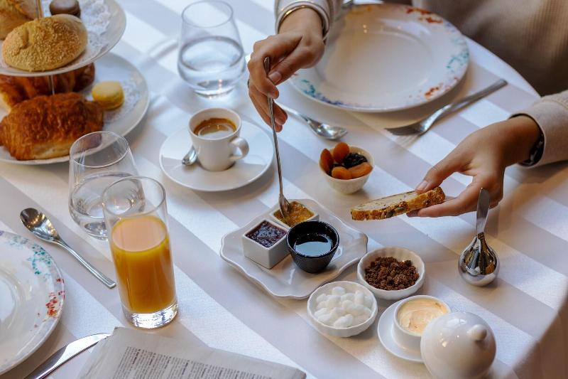 Fotos del hotel Des Quinconces Bordeaux Centre:  18