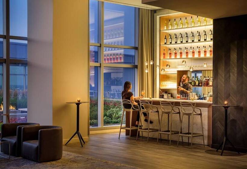 Fotos del hotel Aka University City:  5