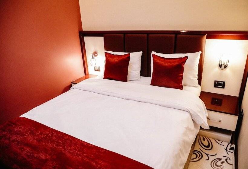 Fotos del hotel Deluxe City:  13