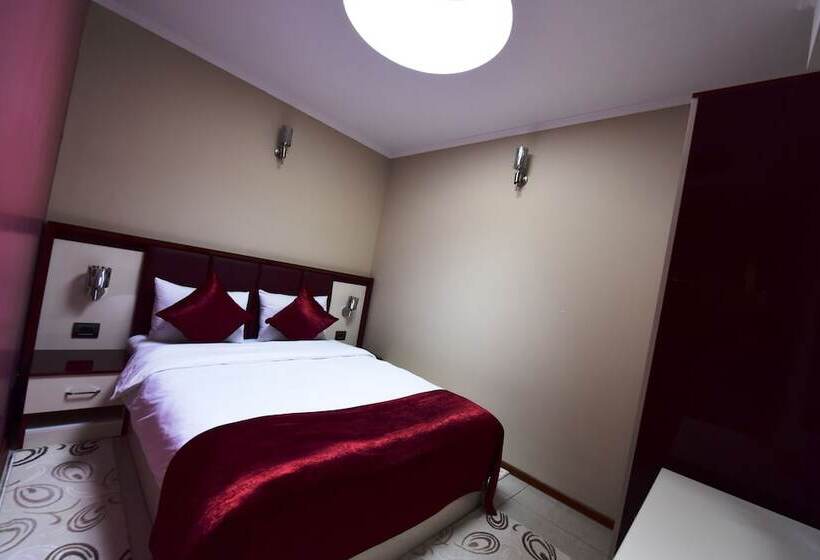 Fotos del hotel Deluxe City:  11