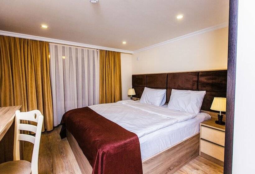 Fotos del hotel Deluxe City:  9