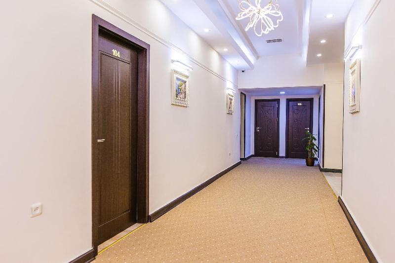 Fotos del hotel Deluxe City:  12