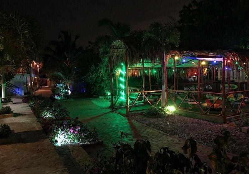 Fotos del hotel Isla Real:  16