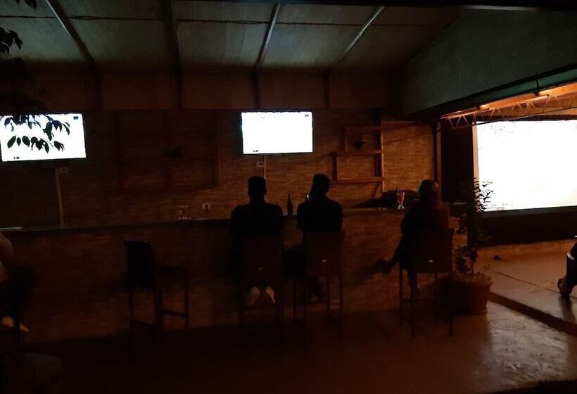 Fotos del hotel Nega Bonger:  6