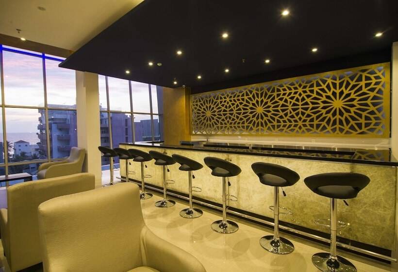 Fotos del hotel Platinum One Suites:  7