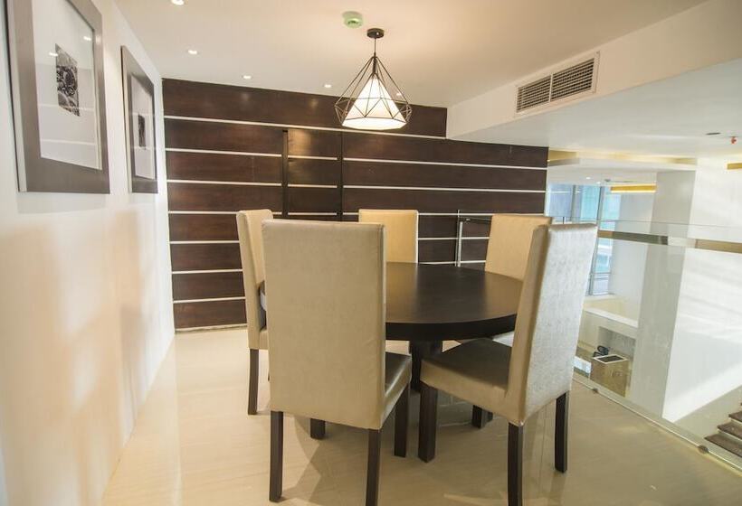 Fotos del hotel Platinum One Suites:  22