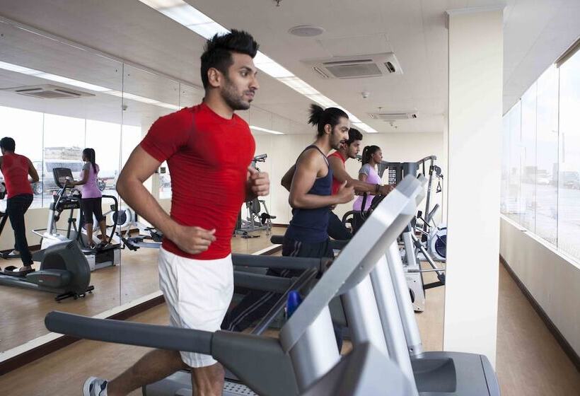 Fotos del hotel Platinum One Suites:  4