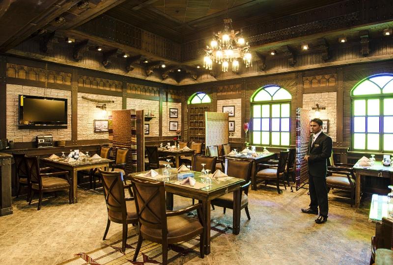 Fotos del hotel Karan:  11