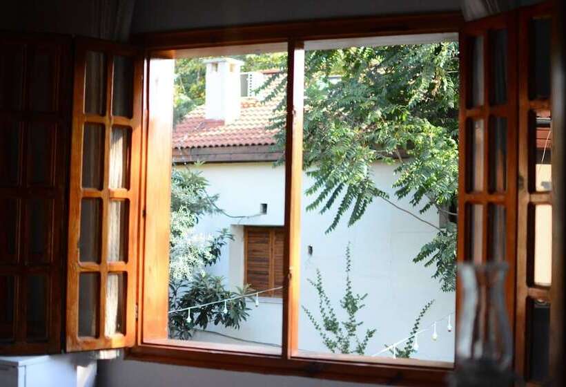 Fotos del hotel Wood House:  4