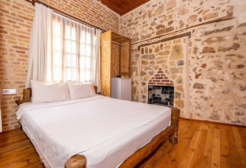 Fotos del hotel Wood House:  7