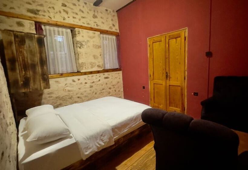 Fotos del hotel Wood House:  9