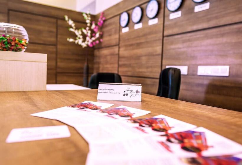 Fotos del hotel Cherry Garden:  3