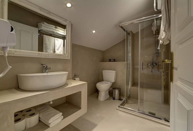 Fotos del hotel Home And Poetry:  6