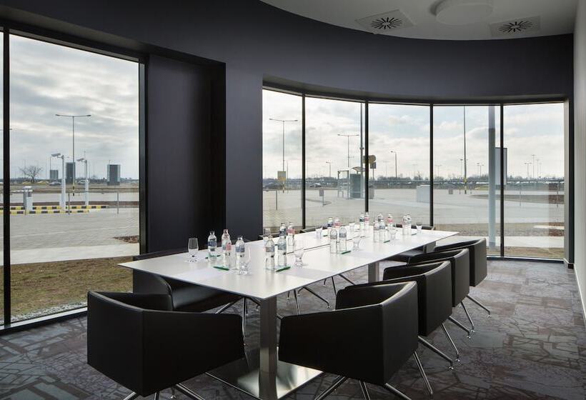 Fotos del hotel Ibis Styles Budapest Airport:  12