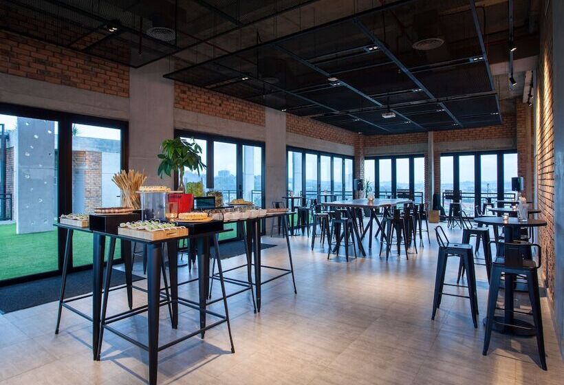 Fotos del hotel Ibis Styles Kota Kinabalu Inanam:  24