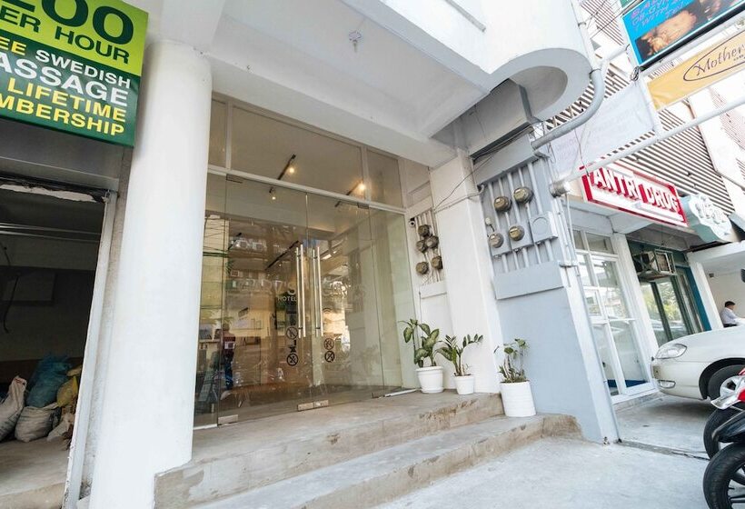 Fotos del hotel Reddoorz Plus @ Boni Avenue Mandaluyong:  7