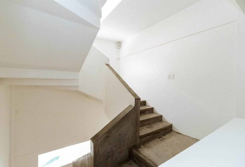 Fotos del hotel Reddoorz Plus @ Boni Avenue Mandaluyong:  13