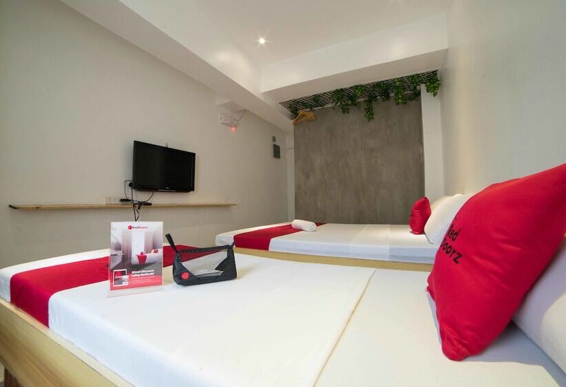 Fotos del hotel Reddoorz Plus @ Boni Avenue Mandaluyong:  21