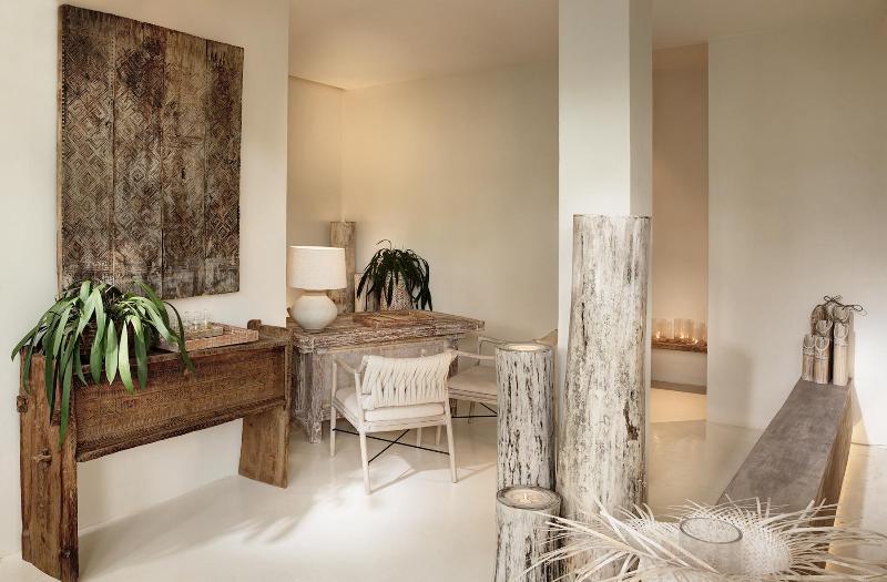 Raya Heritage  Sha Plus