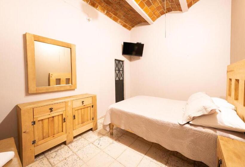 Fotos del hotel Meson Del Conde:  9