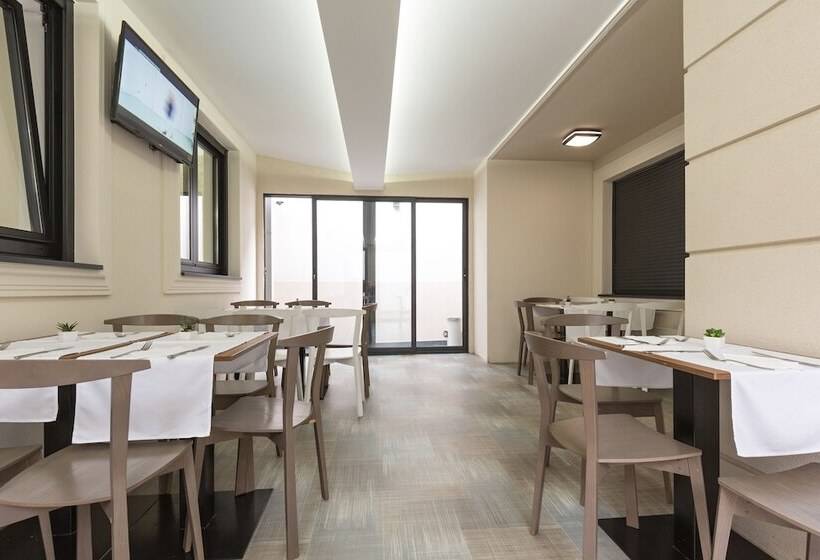 Fotos del hotel Prime  Garni:  9